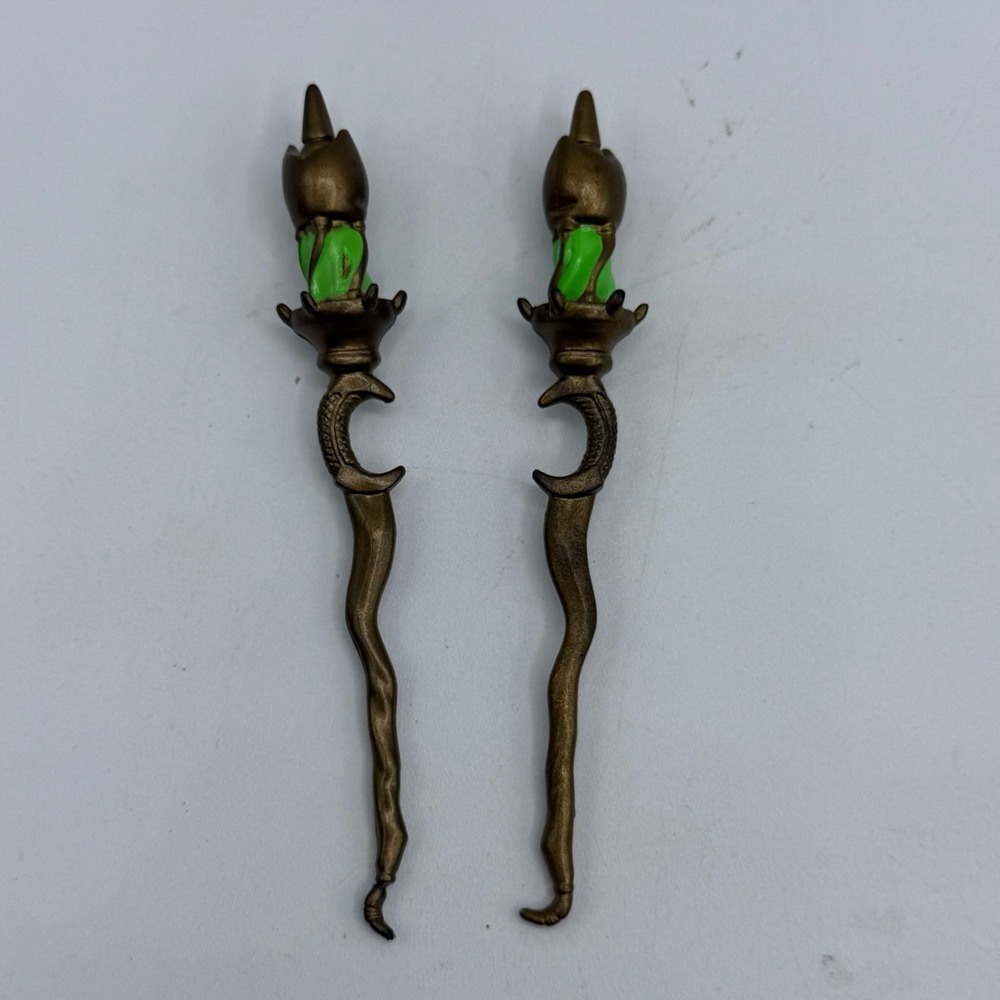 Vintage GI Joe 2004 Cobra Commander V17 Venom Staff Accessory Weapon Lot of 2
